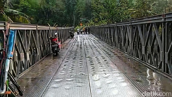 Sering Makan Korban, Jembatan Bailey Palabuhanratu-Ciemas Dikeluhkan Warga