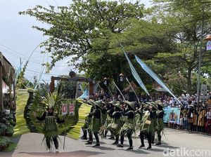 Warna-warni Karnaval Budaya Pangandaran Nature 2025