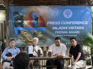 Festival Bahari Bali Utara Tenggelamkan Puluhan Stupa dan Patung Buddha