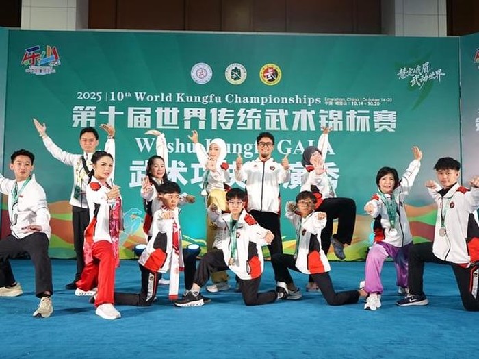Kris Dayanti dan kontingen Indonesia kibarkan Merah Putih dan unjuk medali di World Kungfu Championship 2025.