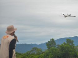 Langit Padang Ramai, 87 Tim Adu Canggih di Kontes Robot Terbang 2025