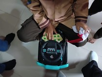Ngalam Mbois: Mahasiswa UMM Buat Stroller Ajaib Bantu Anak Disabilitas