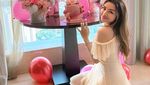 Ulang Tahun ke-34, Nurah Pasya Dapat Kue Ulang Tahun Serba Pink