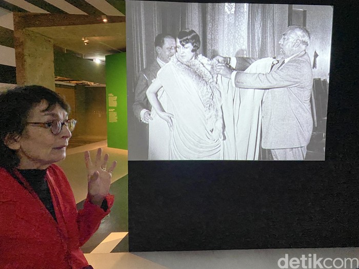 Pameran ‘Paul Poiret Fashion is a Feast’ di Musee des Arts Decoratifs Paris