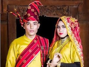 11 Jenis Pakaian Adat Sumbawa, Pangkenang Lonas Pabite-Batedung Tuntang