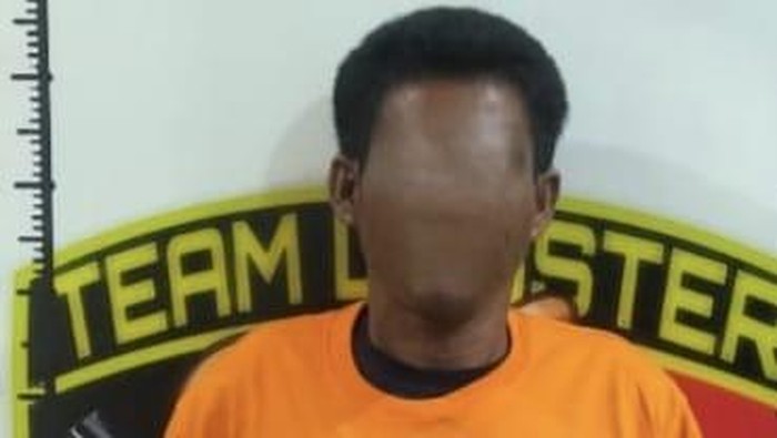 Pelaku penusukan di Banyuasin berhasil diringkus saat kabur ke rumah orang tuanya.