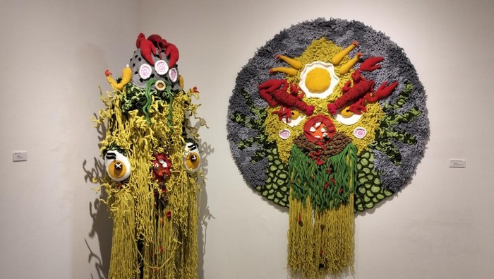 Playful Bites, pameran karya seni dari benang rajut berbentuk makanan Playful Bites, pameran karya seni dari benang rajut berbentuk makanan