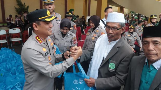 Polresta Bogor Kota bersama Kodim 0606 Kota Bogor dan Pemkot Bogor menggelar apel bersama dengan masyarakat, Senin (20/10/2025)