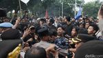 Potret Demo 1 Tahun Pemerintahan Prabowo-Gibran di Jakarta