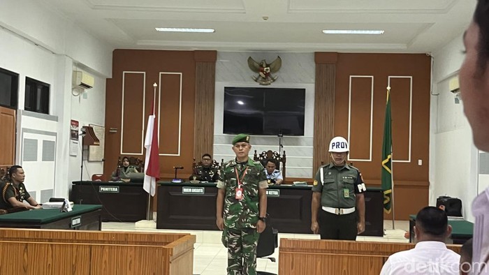 Sertu Riza Pahlivi saat hadiri pembacaan putusan di Pengadilan Militer hari ini