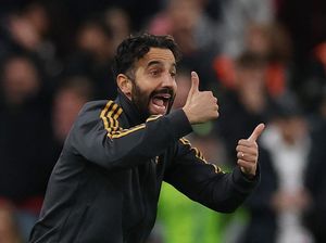 Perkuat Lini Tengah MU, Amorim Bidik 2 Pemain Liga Inggris