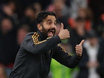 Perkuat Lini Tengah MU, Amorim Bidik 2 Pemain Liga Inggris