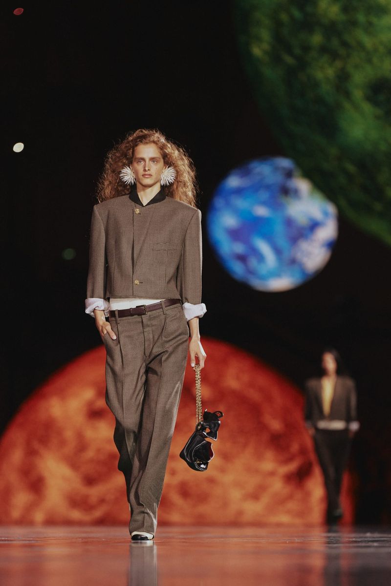 Tren Tas Ramah Copet untuk Tren Fashion 2026 Tren Tas Ramah Copet untuk Tren Fashion 2026