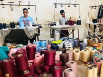Lewat Shopee, UMKM Garut Ini Buktikan Rajut Bisa Jadi Industri Modern