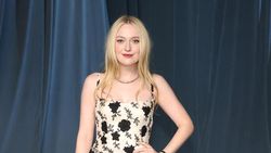 Bukti Dakota dan Elle Fanning Selalu Jadi Sorotan