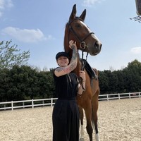 Media Rusia Shot memberikan informasi bahwa Vera berhenti memberikan kabar pada awal Oktober. Tak lama kemudian, orang tak dikenal menghubungi keluarganya dan mengatakan ia telah dijual untuk diambil organnya dan tubuhnya telah dikremasi. Foto: dok. Instagram @vera_kravth