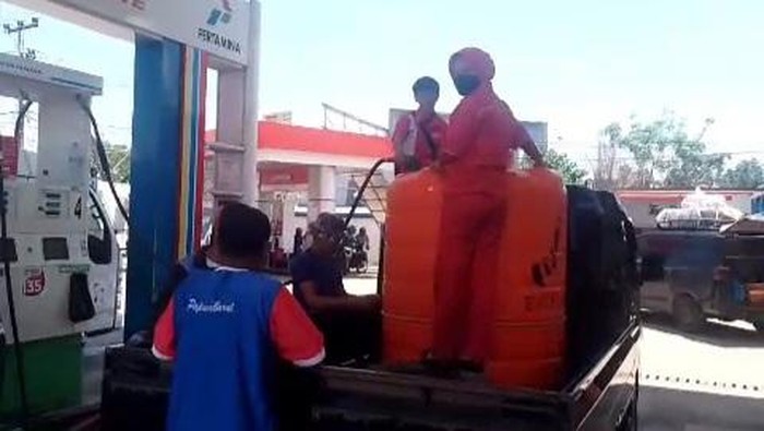 Heboh SPBU di Mamuju Layani Pengisian BBM Pakai Toren Air, Pertamina Tegur