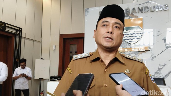 Wakil Walikota Bandung Erwin