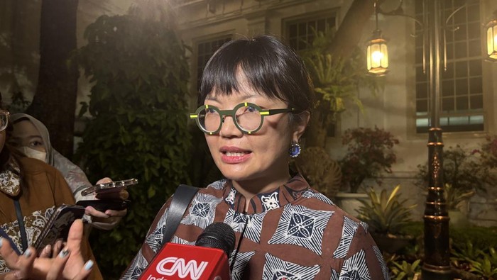 Wamendikti Saintek Stella Christie