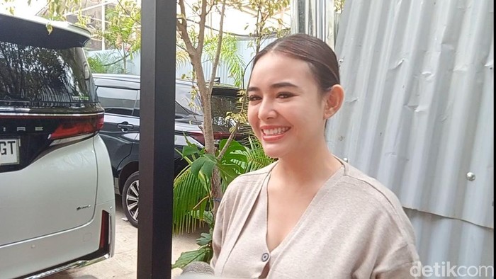 Amanda Manopo ditemui di kawasan Warung Buncit, Jakarta Selatan, Selasa (21/10/2025).
