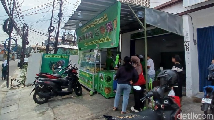 warung epy kusnandar