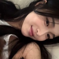 Han Ga Eul terungkap sebagai keponakan dari aktor ternama yang melejit di awal tahun 2000-an, Won Bin. Seperti pamannya, ia memutuskan untuk terjun ke industri hiburan dan berakting. Foto: dok. Instagram @hgaeul_