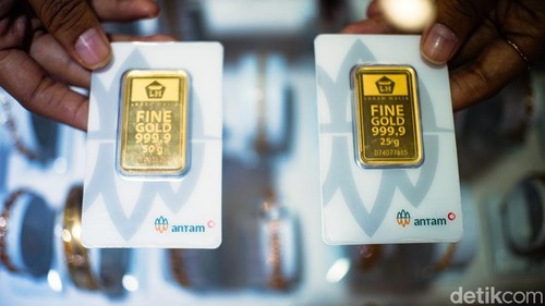 Harga emas Antam mengalami kenaikan signifikan hari ini. Harga emas naik Rp 78 ribu menjadi Rp 2.487.000 atau nyaris Rp 2,5 juta/gram.