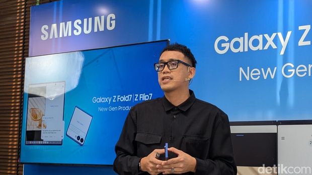 Ilham Indrawan, MX Product Marketing Senior Manager Samsung Electronics Indonesia