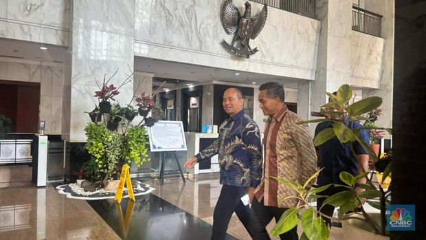 Ketua KADIN, Anindya Bakrie di kantor Menteri Keuangan, Jakarta. (CNBC Indonesia/Zahwa Madjid)