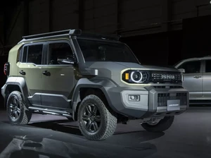 Spek Land Cruiser FJ yang Pakai Mesin Fortuner