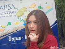 Cara Elegan Nathalie Holscher Bungkam Nyinyiran Emak-emak Facebook