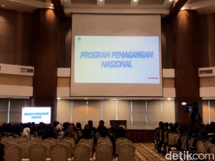 Onboarding MagangHub 2025 di Transmedia