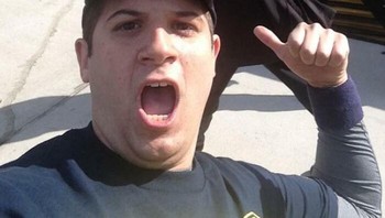 The Rock Photobombs Seorang Penggemarnya Foto: Boredpanda