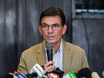 Baru Dilantik, Presiden Bolivia Umumkan Cabut Subsidi BBM