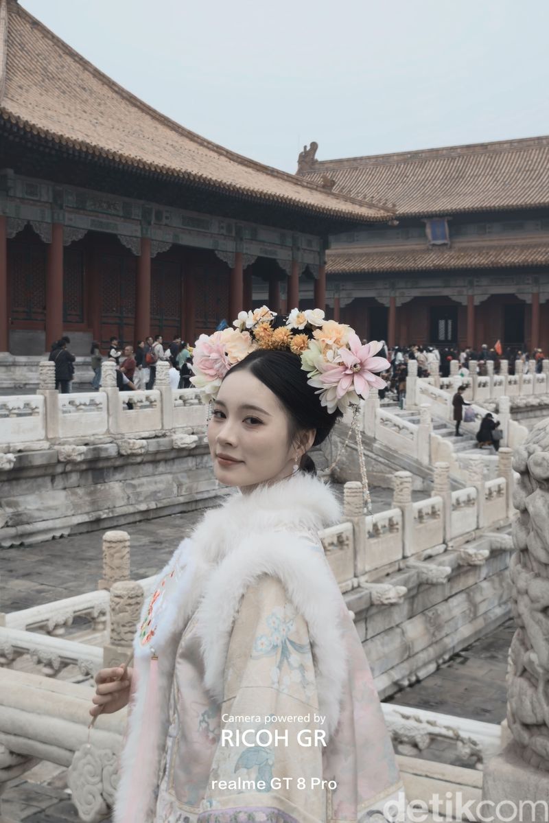 Realme x Ricoh Realme x Ricoh