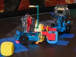 Serunya Kompetisi Robot Internasional MakeX 2025 Digelar di Bali