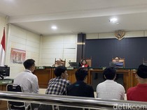 Putusan Kasus Mahasiswa Semarang Demo May Day Ditunda, Ini Alasannya