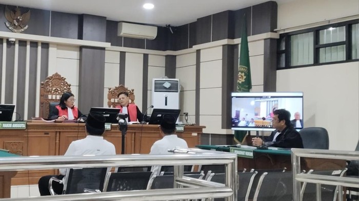 Eks Bupati Karanganyar Disebut Terima Rp 4,5 M di Sidang Korupsi Masjid Agung