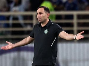 Kapadze Gabung Klub Navbahor, Sempat Digadang Bakal Latih Timnas Indonesia