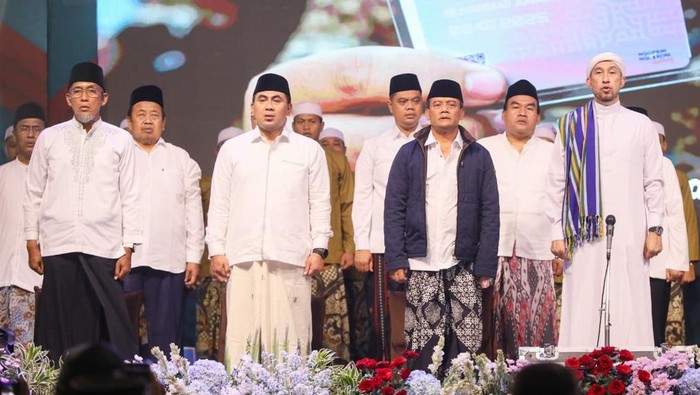 Ahmad Luthfi Luncurkan Program Beasiswa Santri & Pengasuh Pesantren