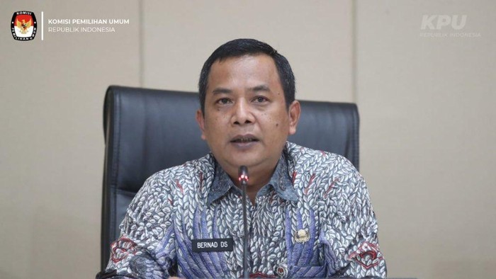 Sekjen KPU Bernad Dermawan Sutrisno.
