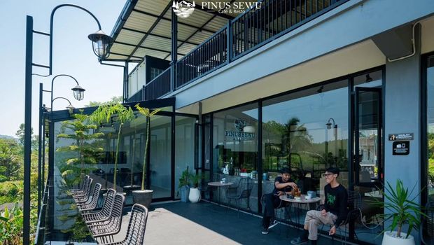 Cafe Pinus Sewu Cafe Pinus Sewu