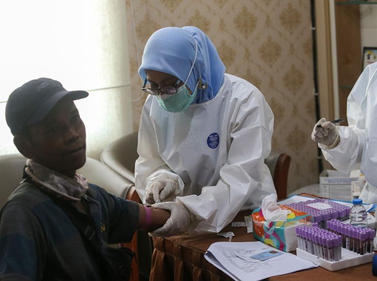 Deteksi Radiasi Cs-137, Petugas Kesehatan Periksa Warga Cikande