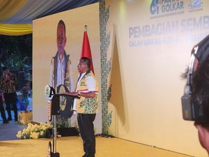 Bahlil: Dalam Kondisi Bangsa Saat Ini, Kita Perlu Kompak untuk Saling Bantu