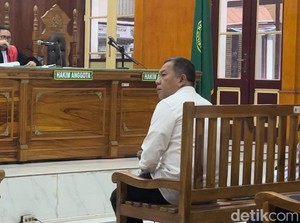 Eks Kadis PUPR Sumut Mulyono dalam Pusaran Korupsi Proyek Jalan