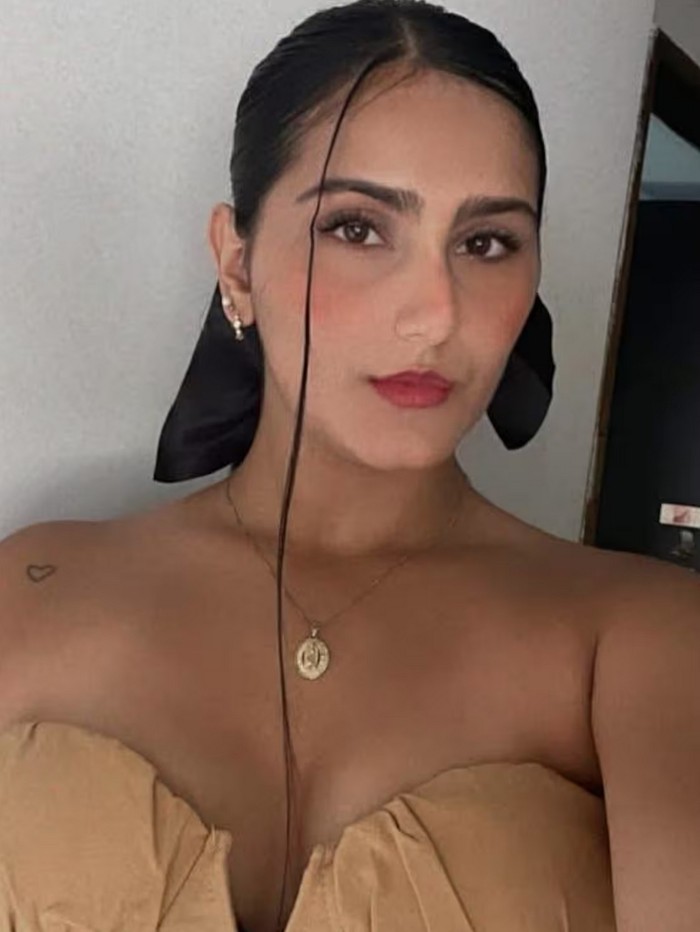 Estefania Restrepo Estefania Restrepo