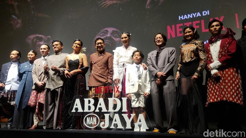 Video: Hal yang Dilakukan Eva Celia-Mikha Tambayong Jika Dikejar Zombie