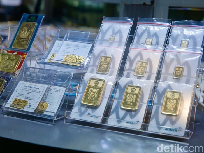 Edan! Harga Emas Antam Hari Ini Ngamuk Lagi