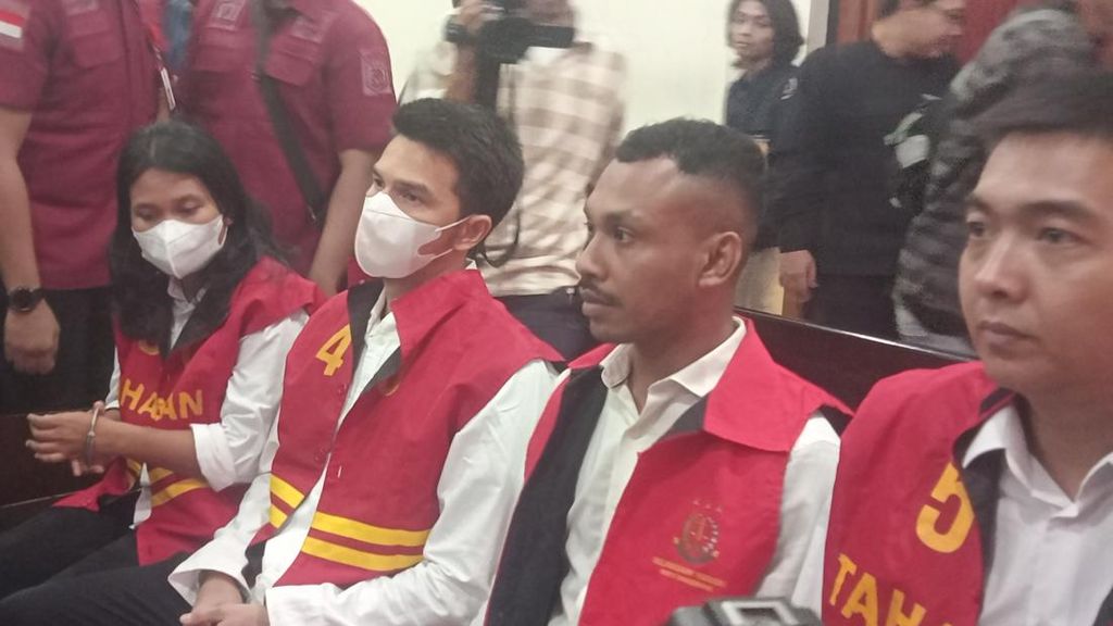 Video: Hal Meringankan dan Memberatkan pada Vonis 8 Bulan Bui Jonathan Frizzy