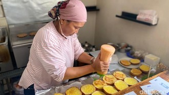 Burger Rasa 'Timur Tengah' Hidden Gem Ada di Pasar Baru Burger Rasa 'Timur Tengah' Hidden Gem Ada di Pasar Baru